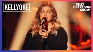 Leia mais sobre o artigo Kelly Clarkson lança EP com 6 covers feitos no Kellyoke!
